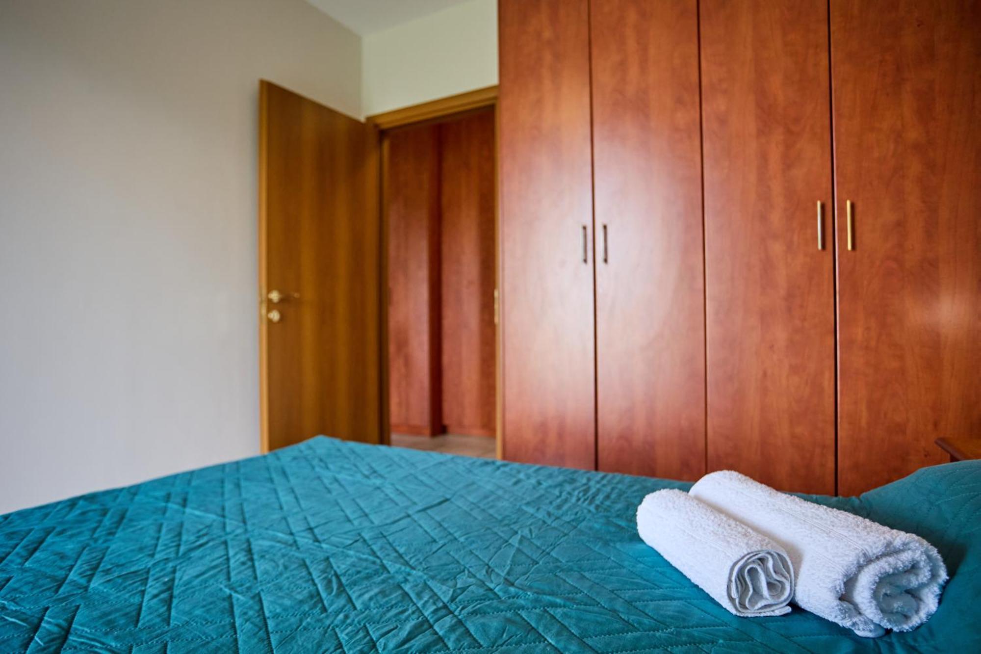 Chios Town Apartment - Heart Of Chios Town With 2 Minute Walk To The Beach מראה חיצוני תמונה