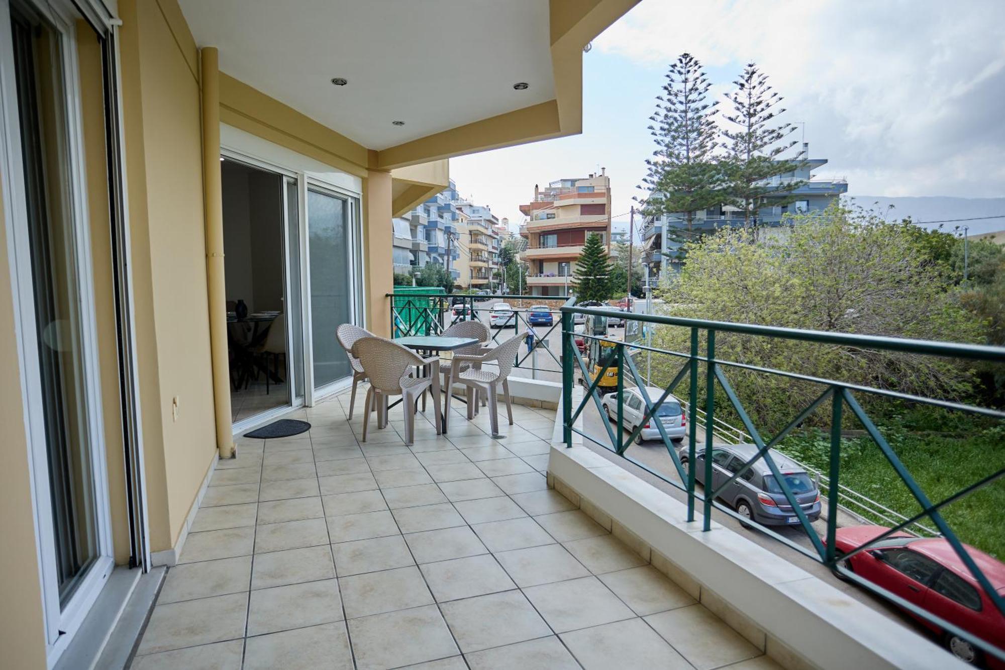 Chios Town Apartment - Heart Of Chios Town With 2 Minute Walk To The Beach מראה חיצוני תמונה